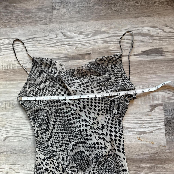 ZARA ZARA LONG ANIMAL PRINT MAXI DRESS - SIZE XS - BRAND NEW WITH TAG - Picture 2 of 8